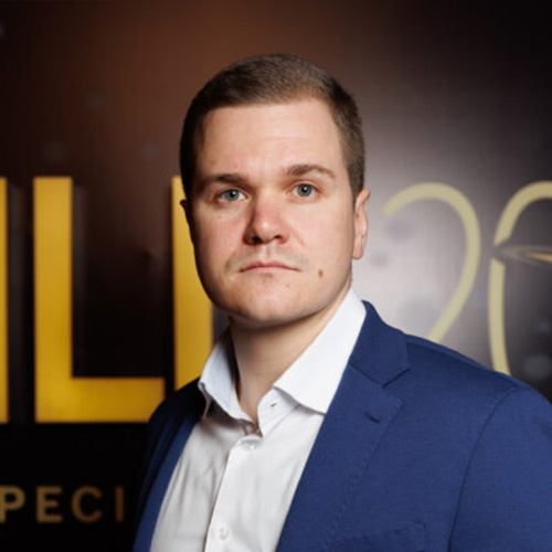 Антон Прохоренко